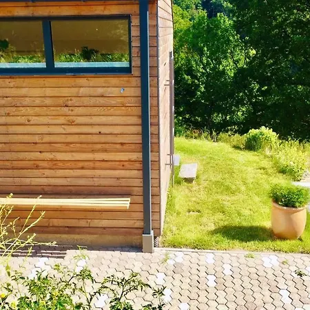 Tinyhouse Minimalus Panorama Schlafloft Im Gruenen *