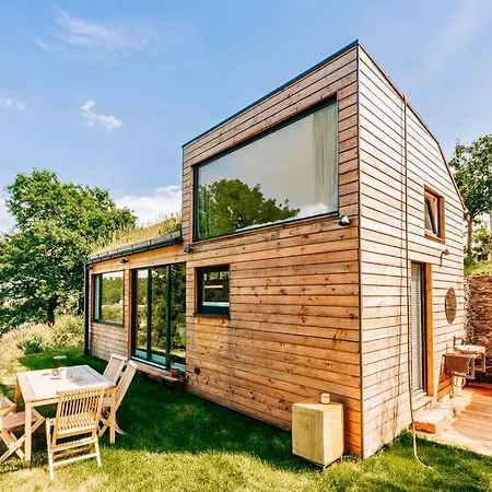 Tinyhouse Minimalus Panorama Schlafloft Im Gruenen