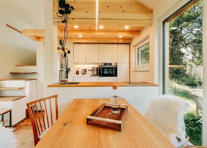 Hébergement de vacances Tinyhouse Minimalus Panorama Schlafloft Im Gruenen Dessighofen